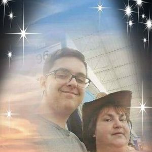 Meet your Posher, Saki